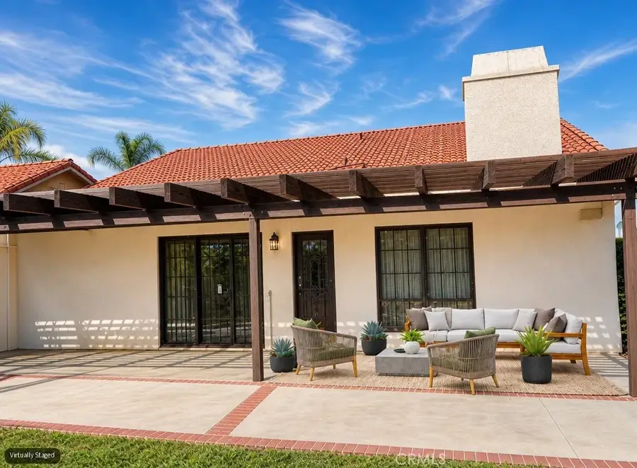 63 Rainbow Ridge, Phillips Ranch, CA 91766 - #2