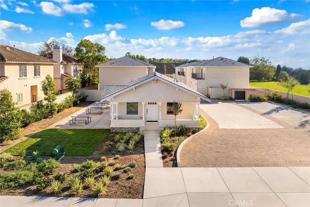 636 W Grand Avenue, Pomona, CA 91766 - #1