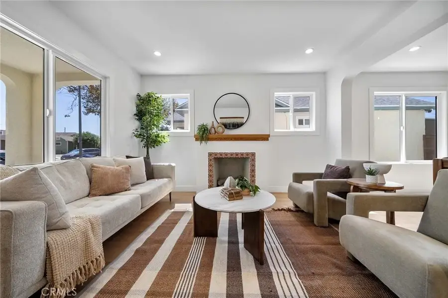 5931 5th, Los Angeles, CA 90043 - #2