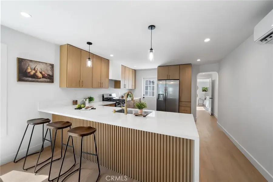 5931 5th, Los Angeles, CA 90043 - #3