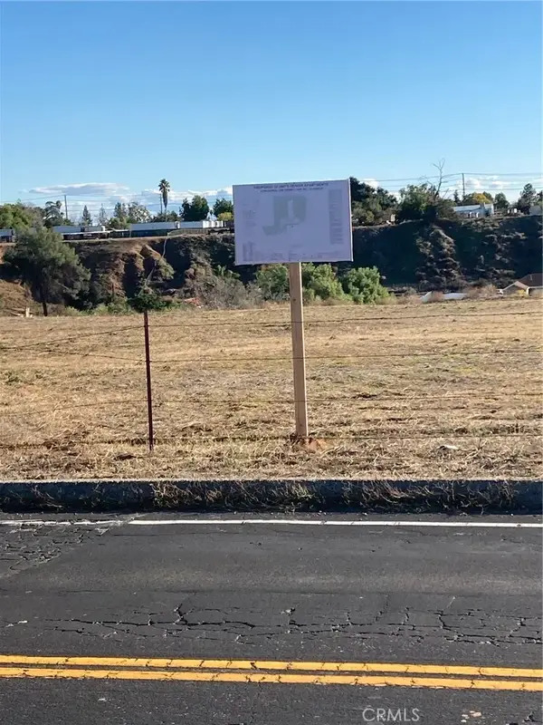 34567 Wildwood Canyon, Yucaipa, CA 92399