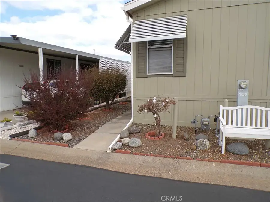 1010 E Bobier #107, Vista, CA 92084 - #2