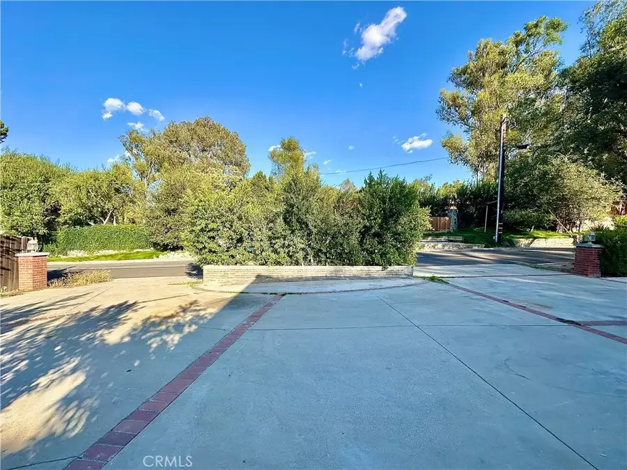 4751 Glen Ivy Street, La Verne, CA 91750 - #2
