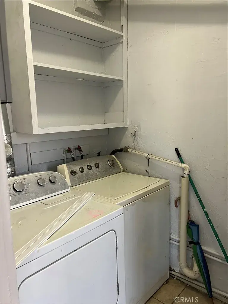 201 E 31st, Los Angeles, CA 90011 - #3