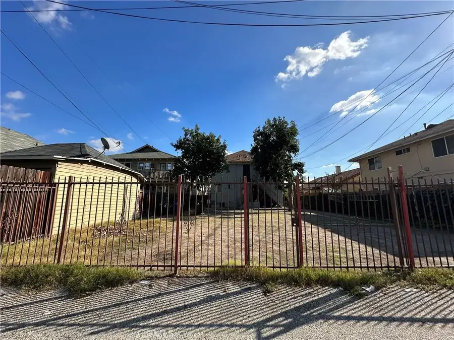 3213 Huron, Los Angeles, CA 90065 - #2