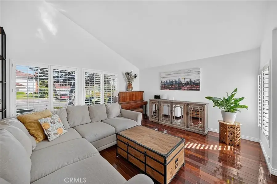 1307 Eltham, Fullerton, CA 92833 - #3