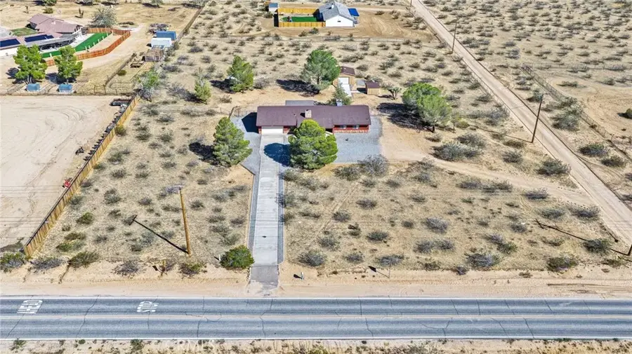 16431 Joshua, Apple Valley, CA 92307 - #2