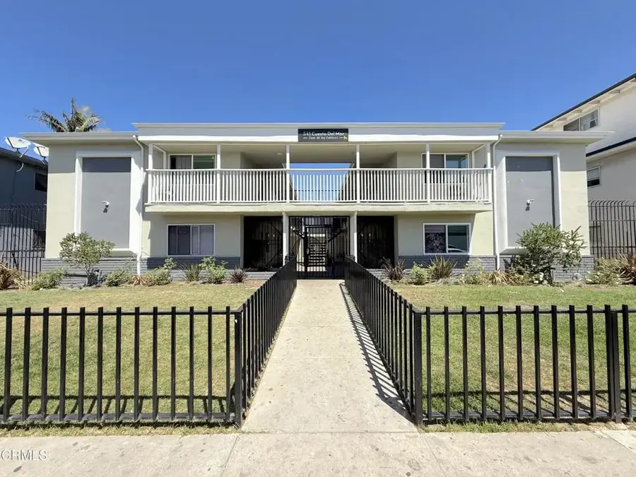 541 Cuesta Del Mar Drive, Oxnard, CA 93033 - Image #2