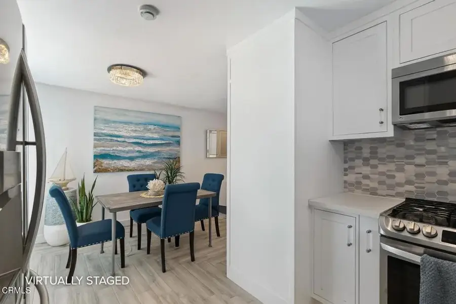 17053 Roscoe Boulevard #6, Northridge, CA 91325 - Image #3