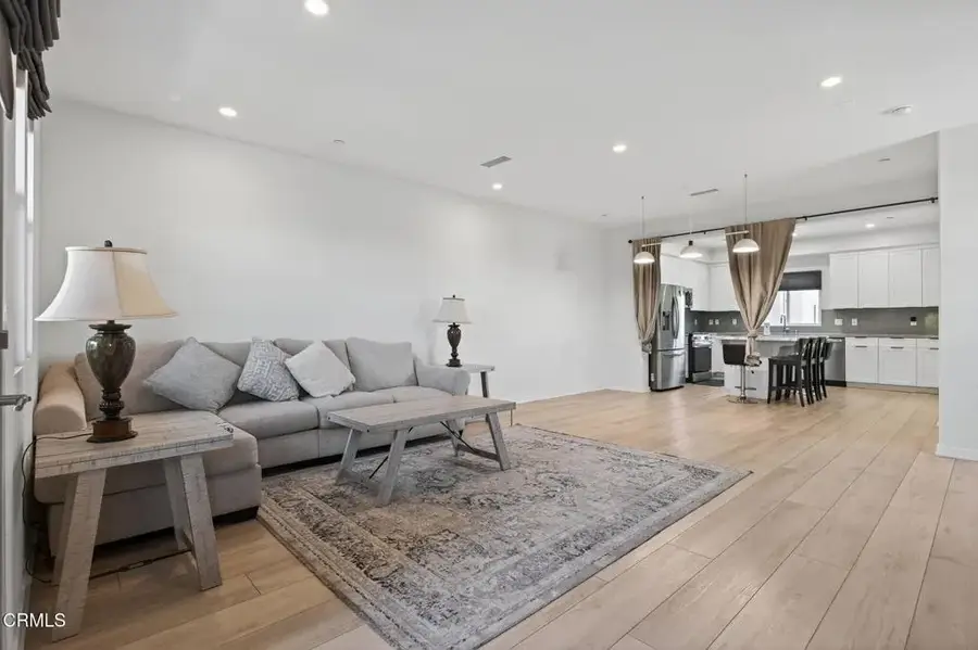 302 Marlee Lane, Camarillo, CA 93012 - Image #3