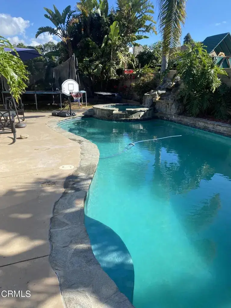 1510 Holly Avenue, Oxnard, CA 93036 - Image #3