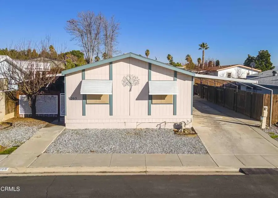 9205 Eastwind Circle, Bakersfield, CA 93306 - Image #2
