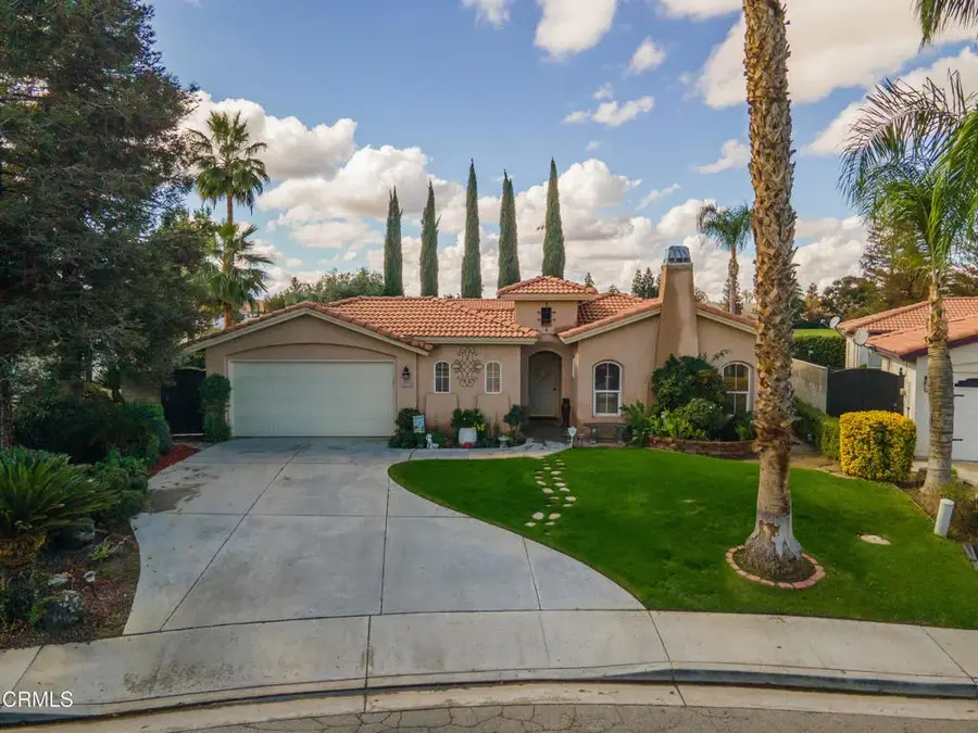 3213 Waterloo Place, Bakersfield, CA 93311 - Image #2