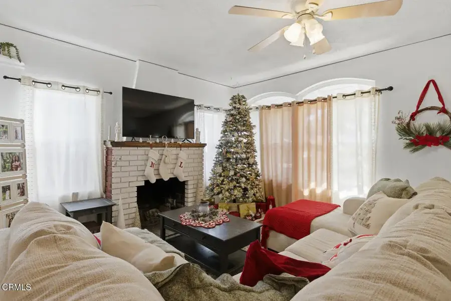 55 Barry Drive, San Buenaventura Ventura, CA 93001 - Image #3