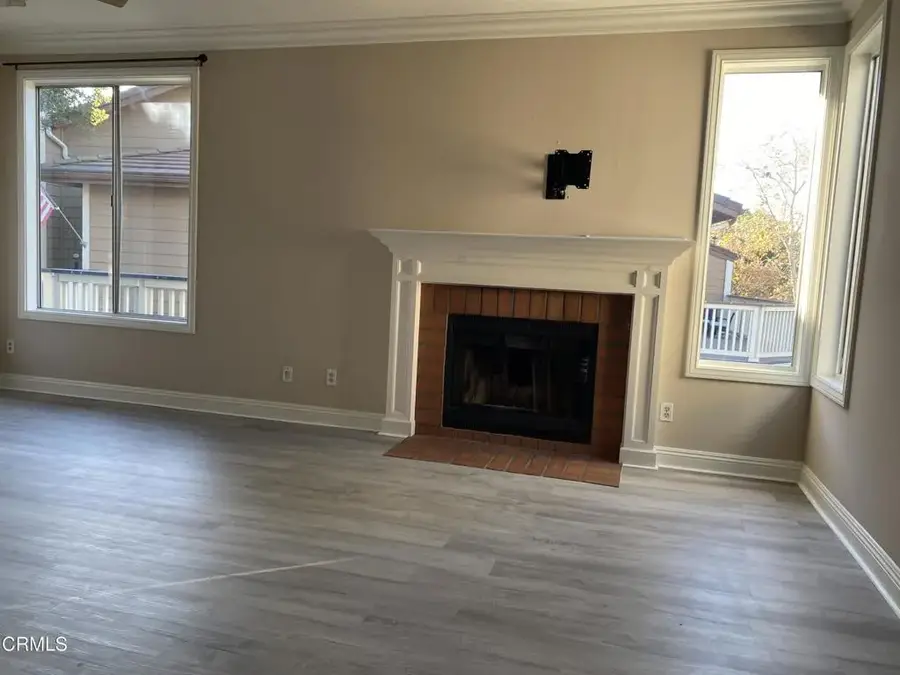 2394 Pleasant Way #J, Thousand Oaks, CA 91362 - Image #3