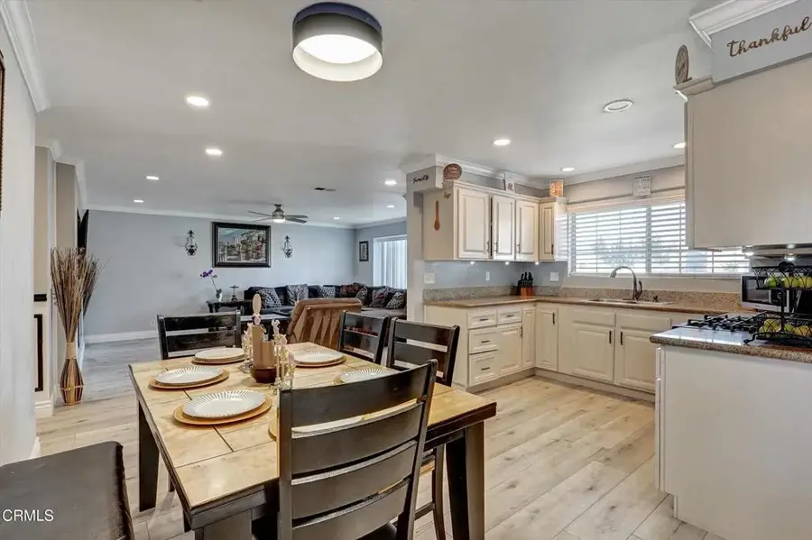 1960 Peoria Place, Oxnard, CA 93033 - Image #2