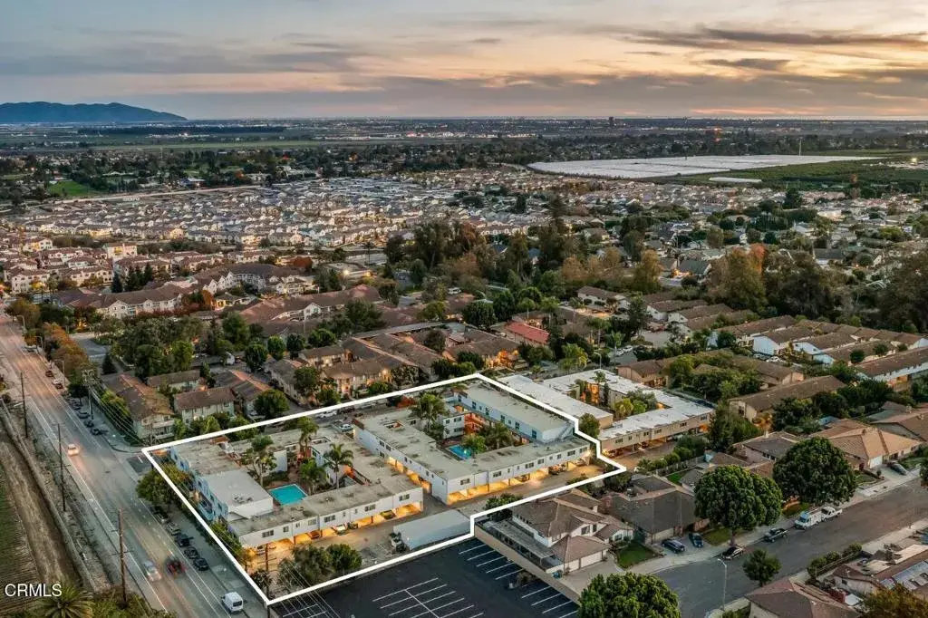 10965 Del Norte Street, San Buenaventura Ventura, CA 93004 - Image #1