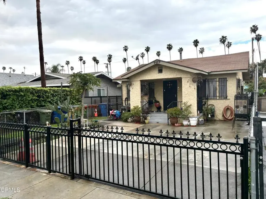 3443-3445 9th Avenue, Los Angeles, CA 90018 - #2