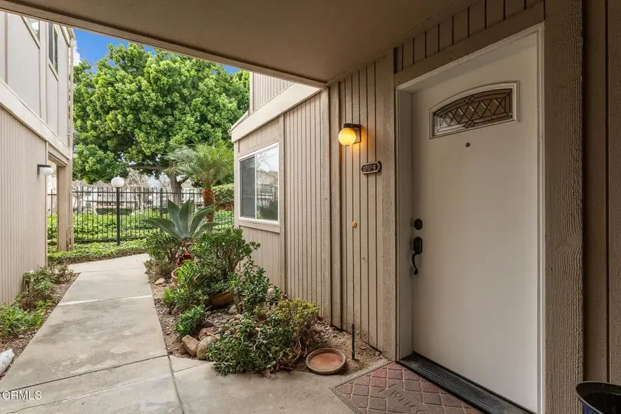 1251 San Simeon Court #4, San Buenaventura Ventura, CA 93003 - Image #2