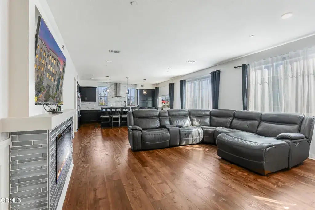 2820 Wagon Wheel Road #302, Oxnard, CA 93036 - #1