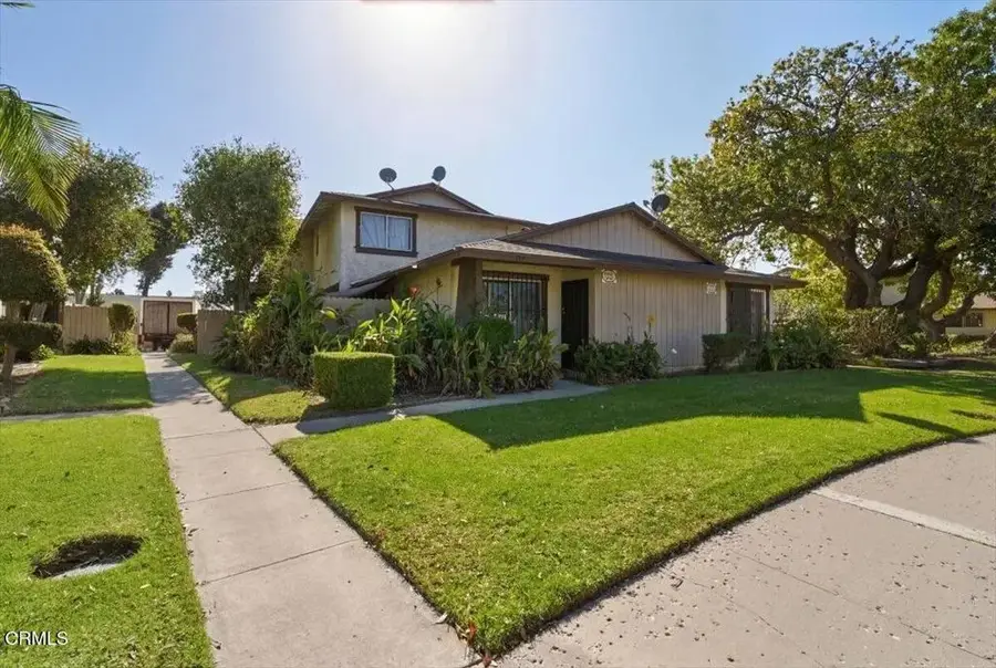 1036 Cheyenne Way, Oxnard, CA 93033 - Image #2