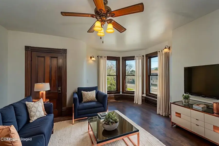 933 E Santa Paula Street, Santa Paula, CA 93060 - #3