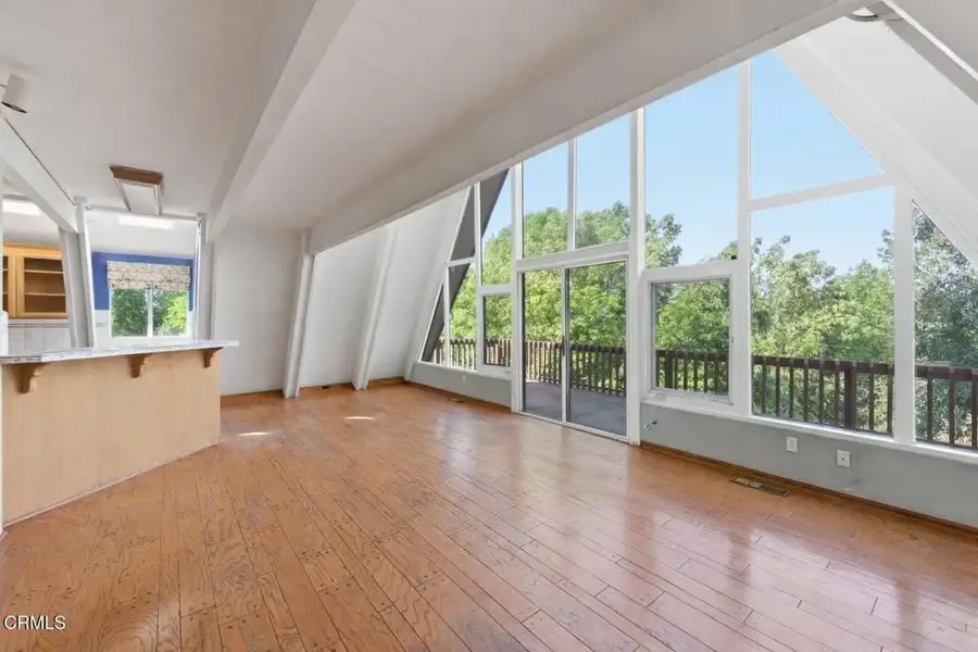 5060 Campo Road, Woodland Hills, CA 91364 - #2