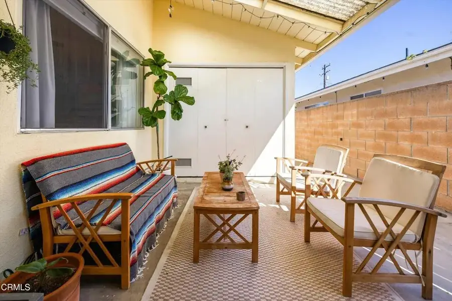 662-666 College Drive, San Buenaventura Ventura, CA 93003 - #3