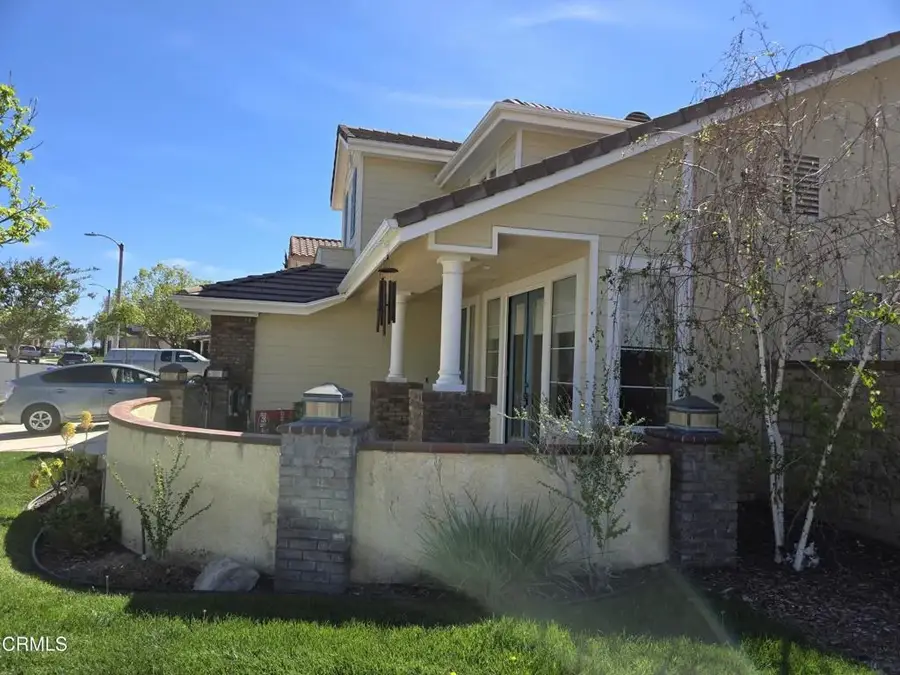 29047 Ironwood Lane, Newhall, CA 91390 - #2