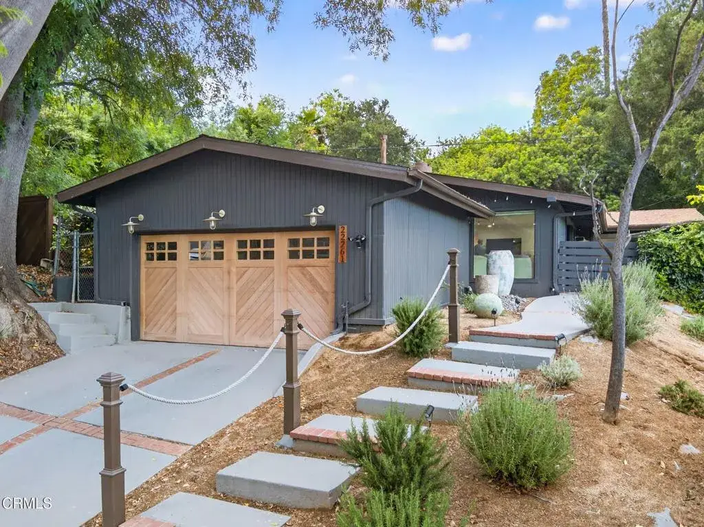 22261 Ybarra Road, Woodland Hills, CA 91364 - #1