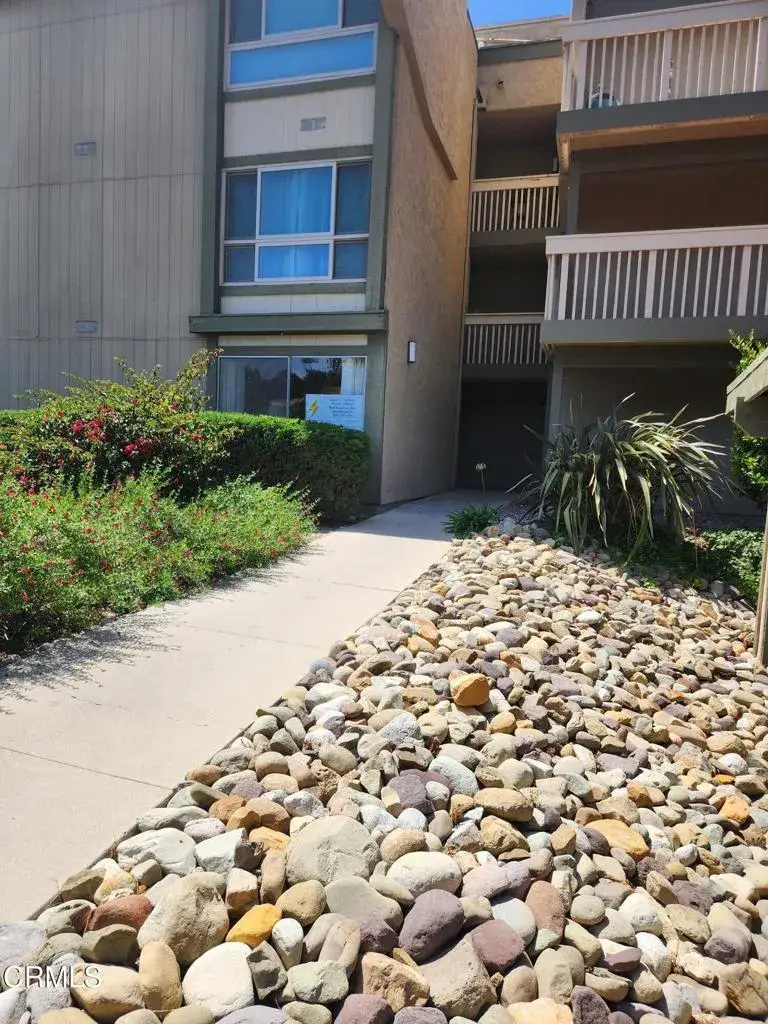 324 Chestnut Hill Court #11, Thousand Oaks, CA 91360 - #1
