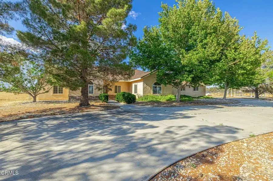 8585 W Avenue E, Lancaster, CA 93536 - #2