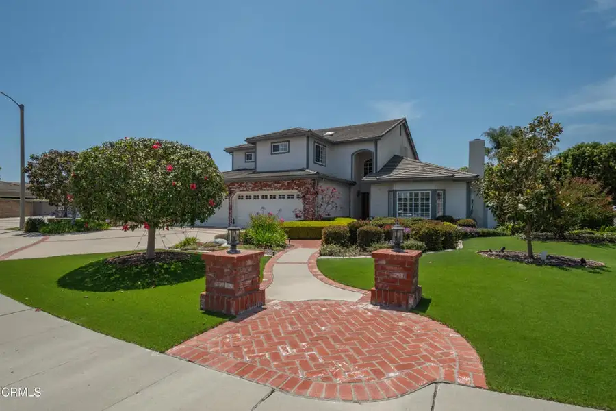 131 Cleveland Court, San Buenaventura Ventura, CA 93003 - #3
