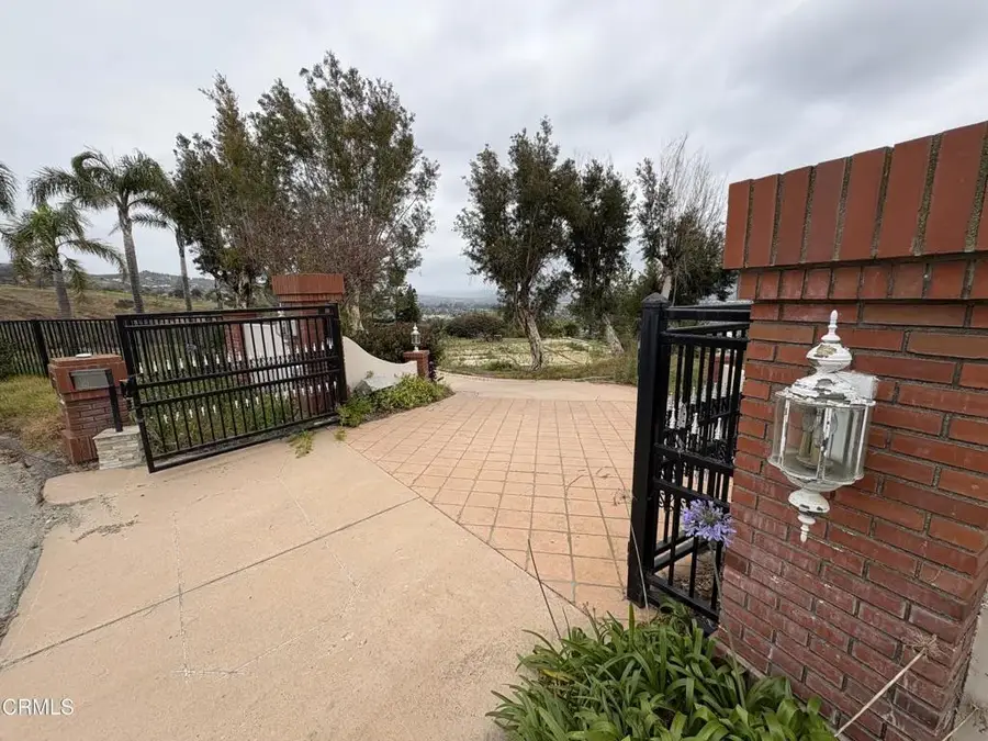 690 Corriente, Camarillo, CA 93010 - #2