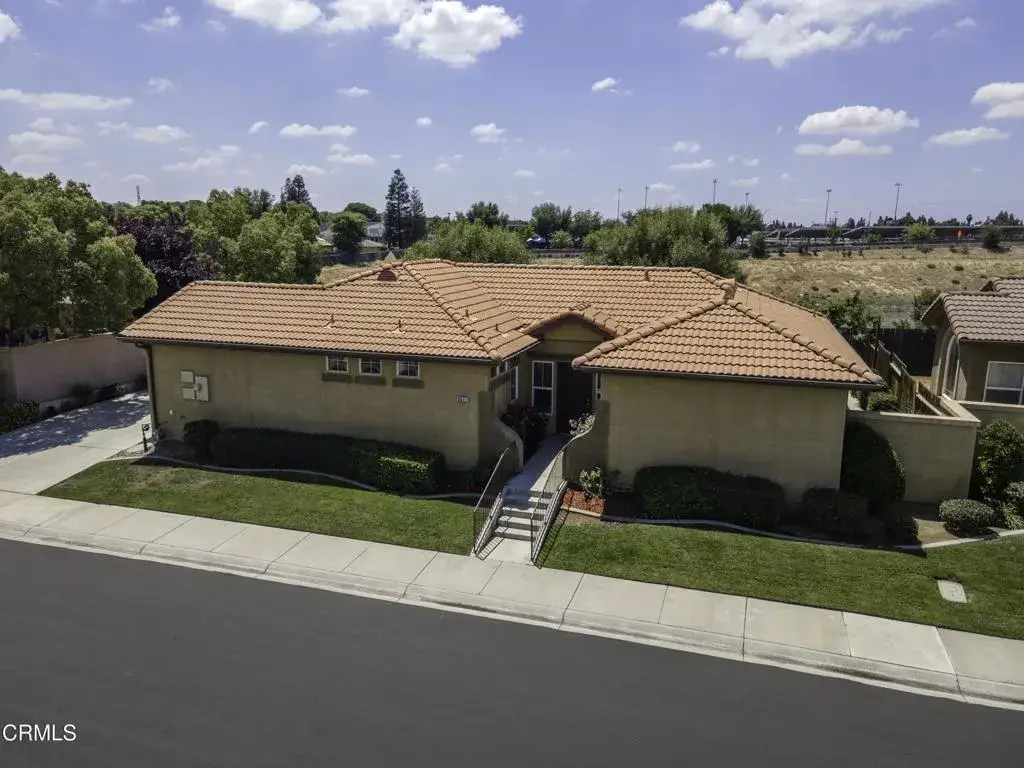8811 Maggiore Lane, Bakersfield, CA 93312 - #1