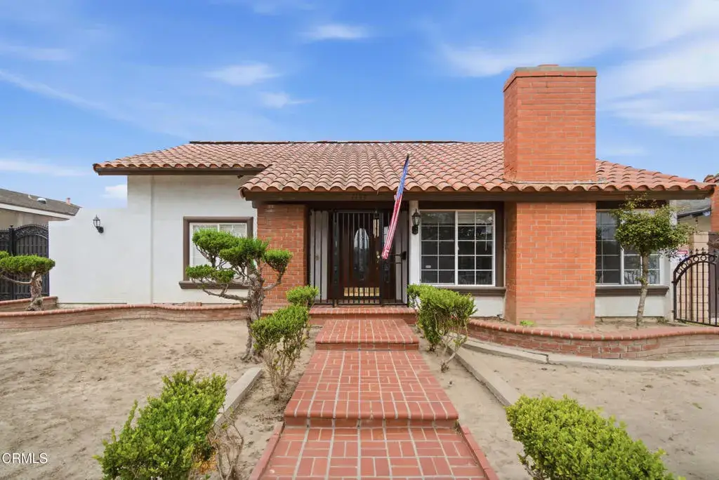 1131 Camelot Way, Oxnard, CA 93030 - #1