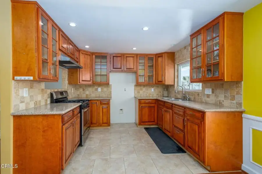 2207 Mariposa Street, Oxnard, CA 93036 - #2