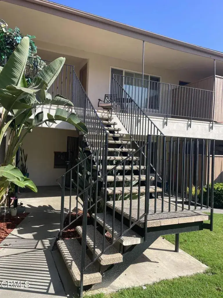 351 S Steckel Drive, Santa Paula, CA 93060 - #3
