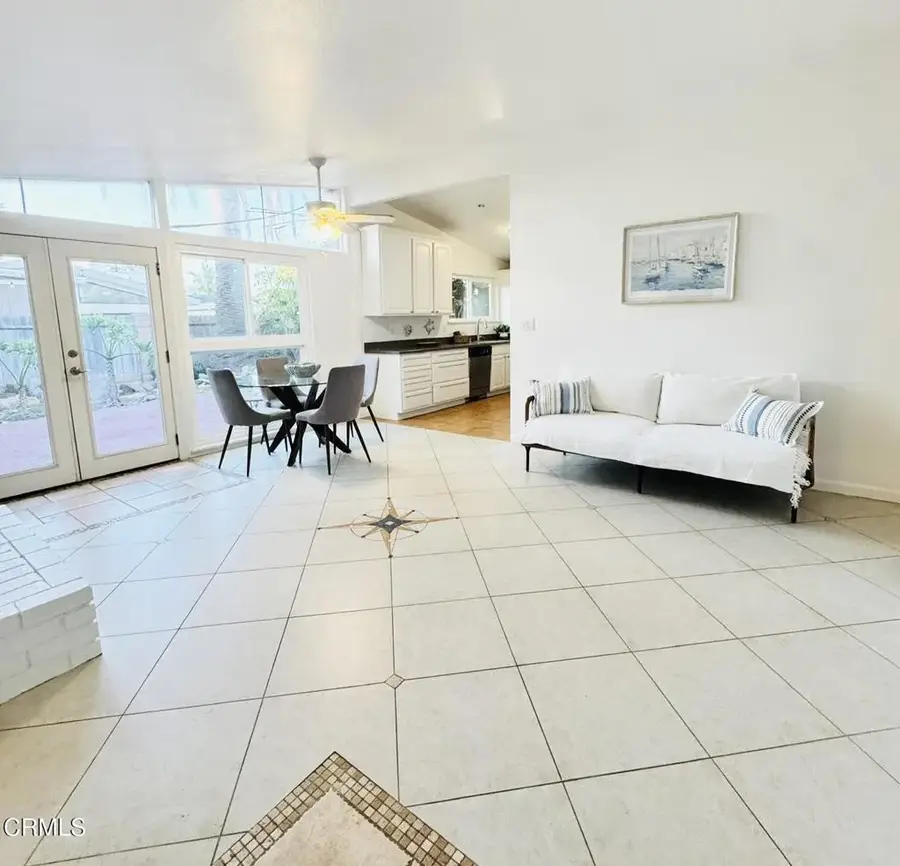 1387 Nathan Lane, San Buenaventura Ventura, CA 93001 - #2