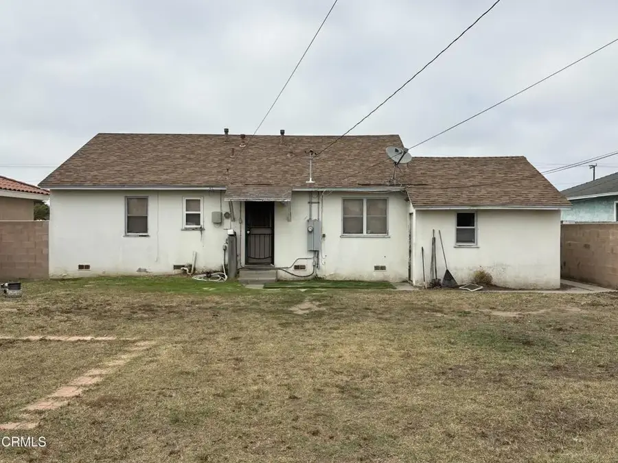 222 W Juniper Street, Oxnard, CA 93033 - #2