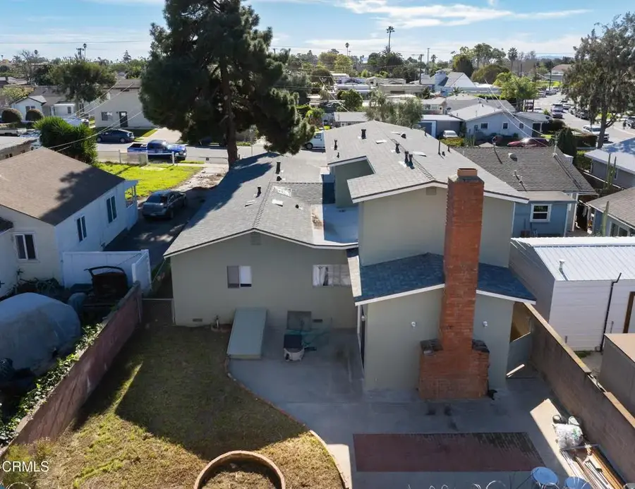 335 W Simpson Street, San Buenaventura Ventura, CA 93001 - #2