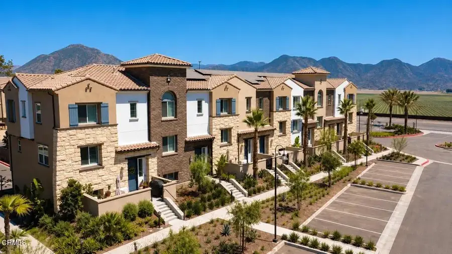 571 Via Chelsea, Camarillo, CA 93012 - #2