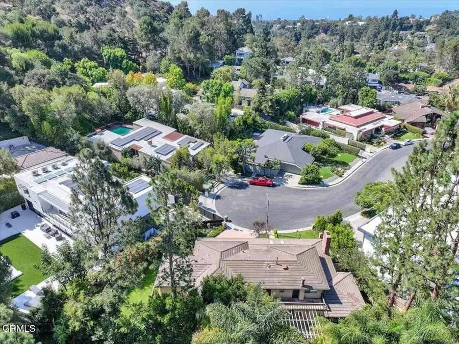 11923 Brentwood Grove Drive, Los Angeles, CA 90049 - #3