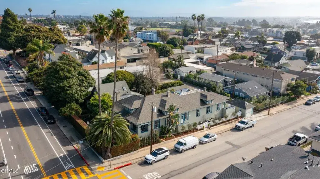 1106 E Santa Clara Street, San Buenaventura Ventura, CA 93001 - #1