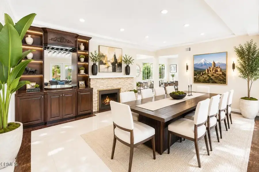 814 Kellogg Avenue, Glendale, CA 91202 - #3
