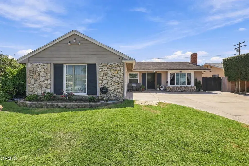1300 Bluebell Street, Oxnard, CA 93036 - #1