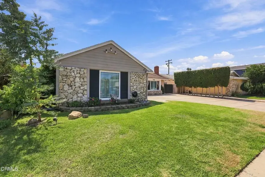 1300 Bluebell Street, Oxnard, CA 93036 - #3