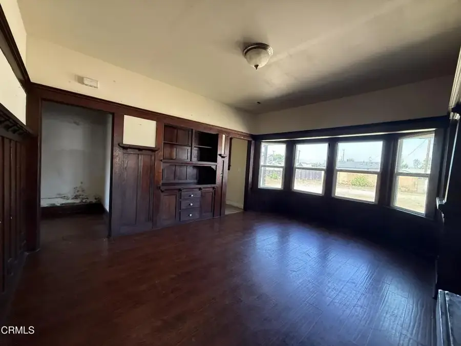 1239 S C Street, Oxnard, CA 93033 - #3