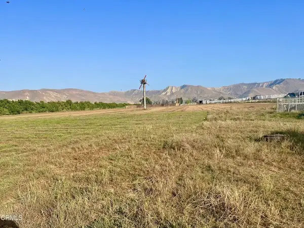 13717 W Telegraph, Santa Paula, CA 93060