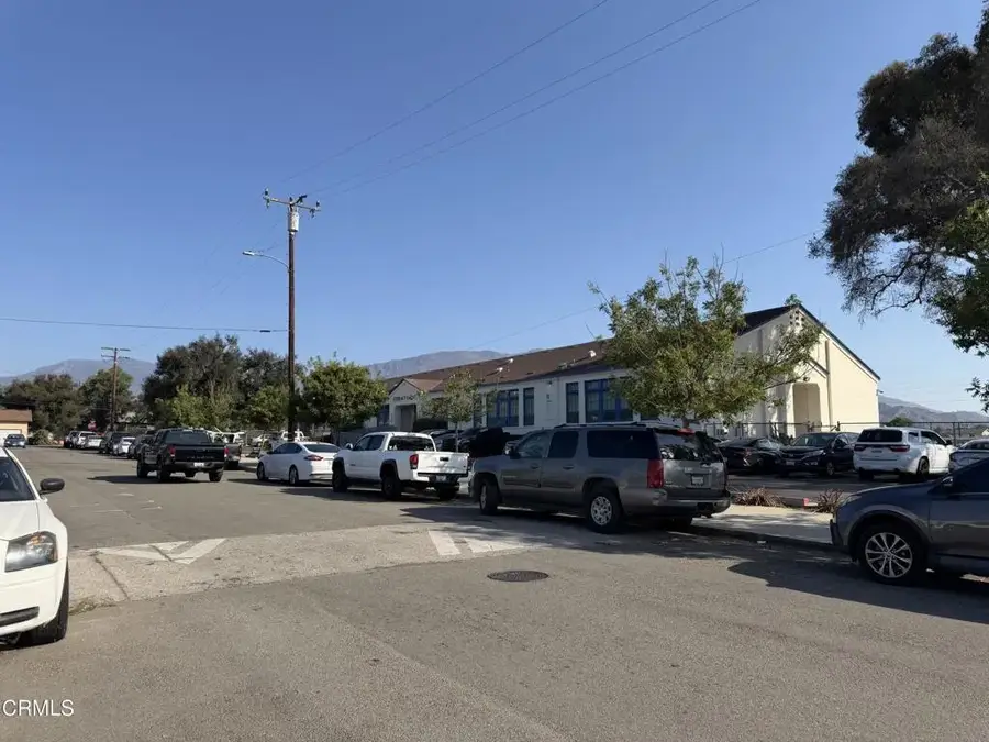 320 N 11th Street, Santa Paula, CA 93060 - #3